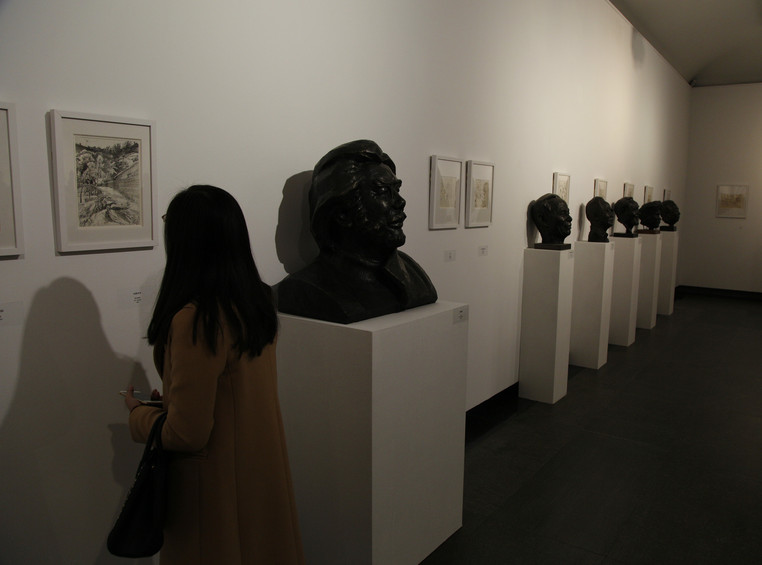 “取诸怀抱——尚涛水墨作品展”开幕式