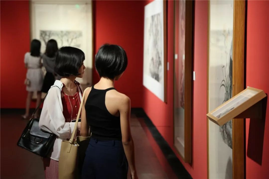 展厅现场 (1).jpg